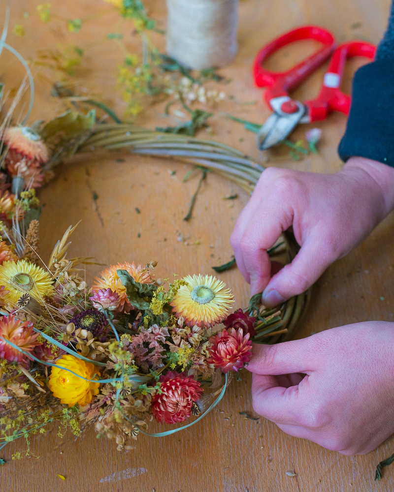 create your own everlasting wreath